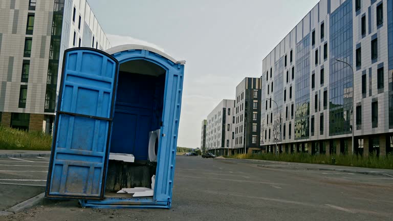 Portable Toilet Rental for Emergency Services in Desert View Highlands, CA